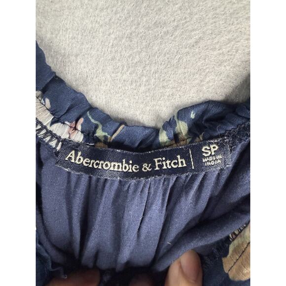Abercrombie & Fitch Tiered Maxi Dress Womens S Navy Floral Cottagecore Feminine - Picture 4 of 9